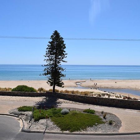 Christies Seahorse Holiday Townhouses Port Noarlunga Exteriör bild