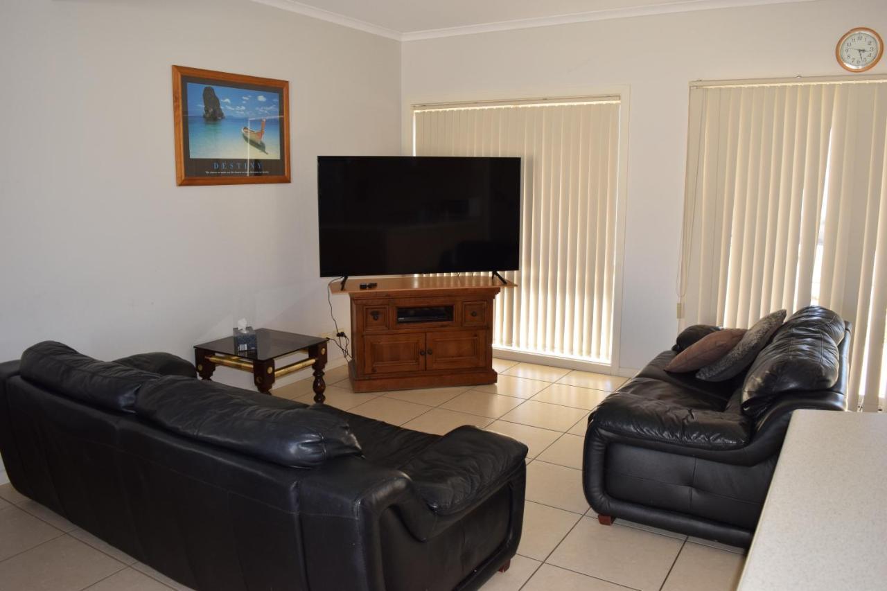 Christies Seahorse Holiday Townhouses Port Noarlunga Exteriör bild